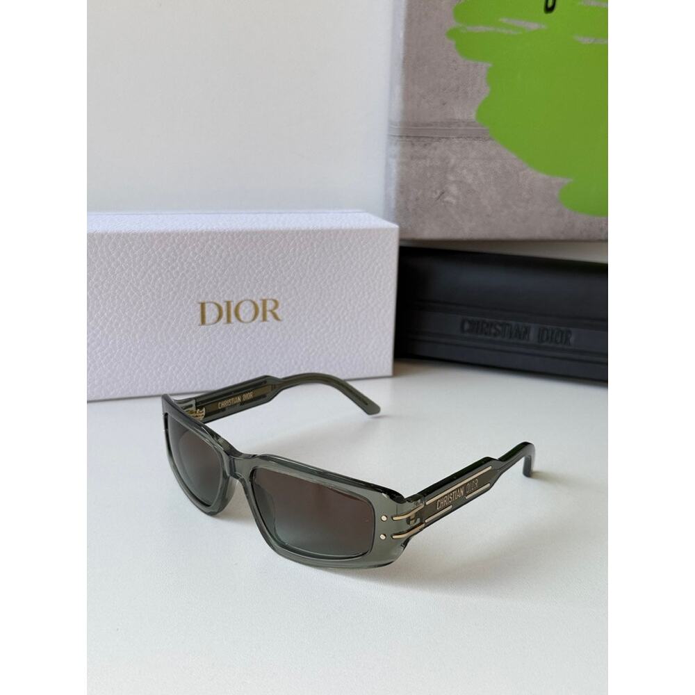 NEW Dior Signature S9U Slim Mask Sunglasses in Green - Picture 3 of 9